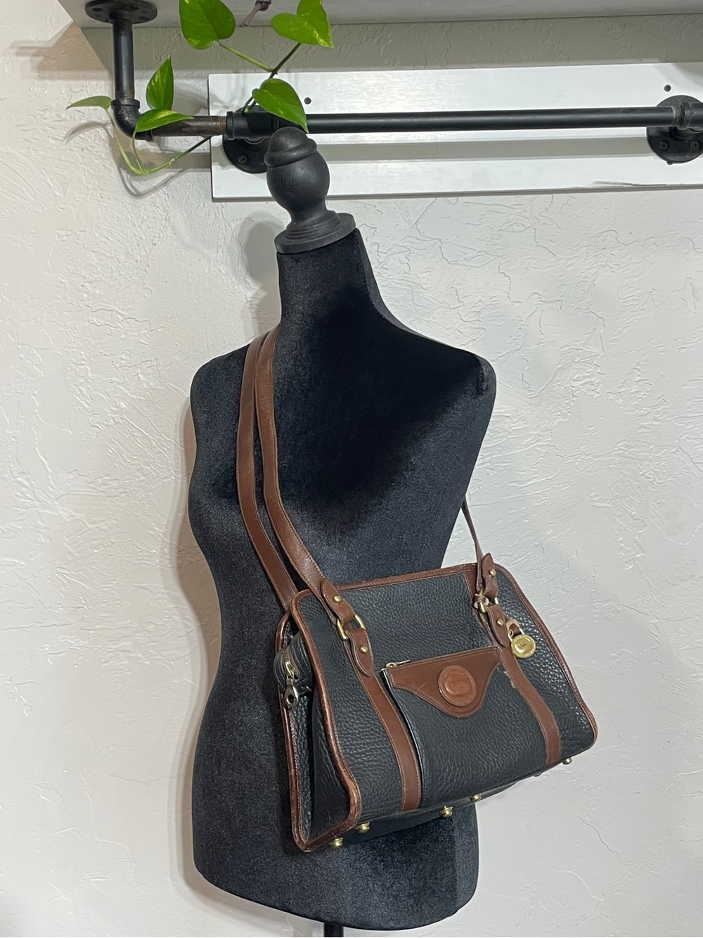 Vintage 90s Dooney & Bourke Medium Black/Brown Shoulder Bag with Zip